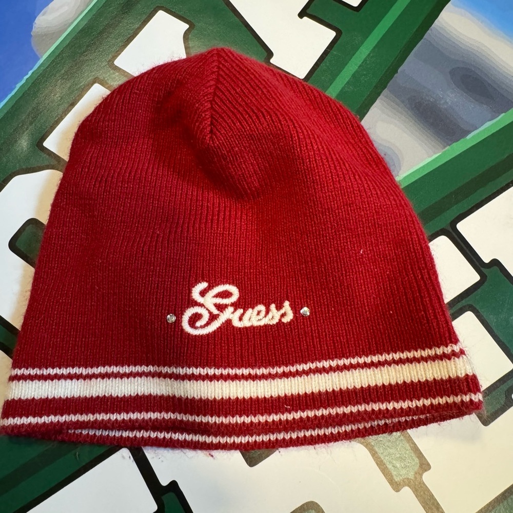 Guess touque